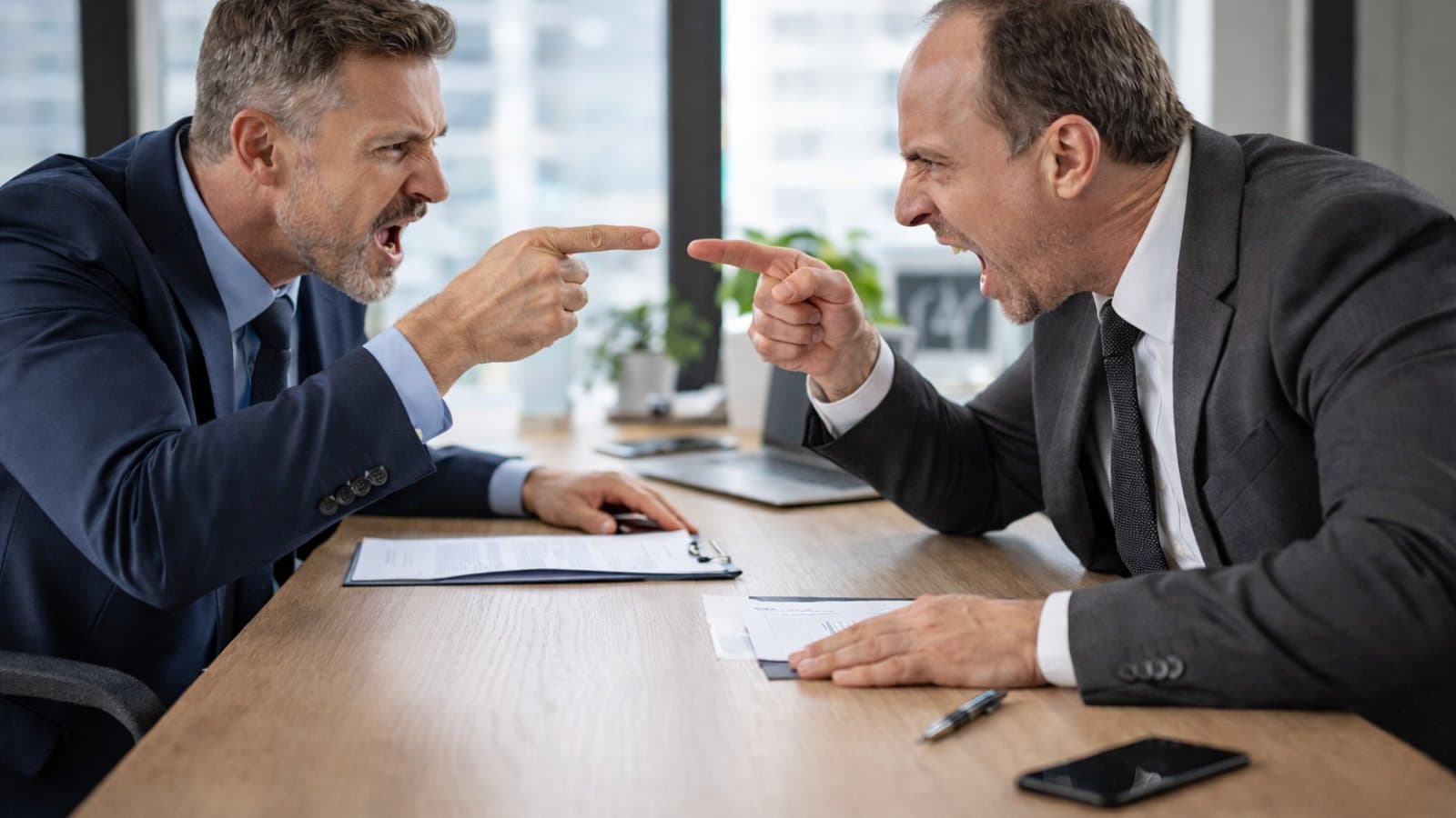 Finansijski spor zbog loše sastavljenog ugovora Spor između preduzetnika zbog nejasno ugovorenog finansijskog dela ugovora o poslovnoj saradnji